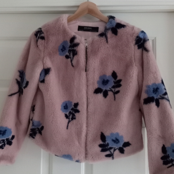 Zara Faux Fur Floral Jacket In Size XS, NWOT - Picture 2 of 7